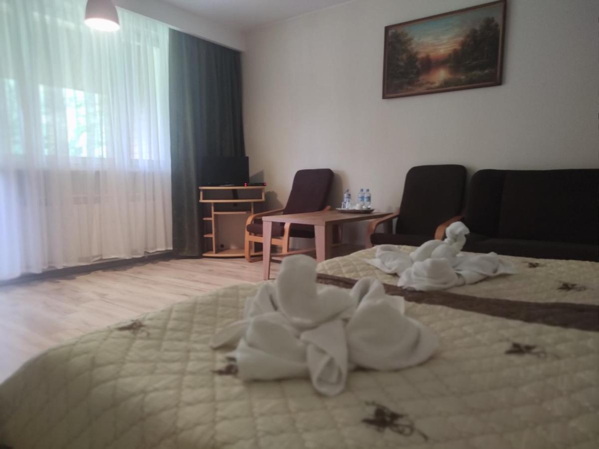 Zajazd U Kmity Postołów Exterior foto