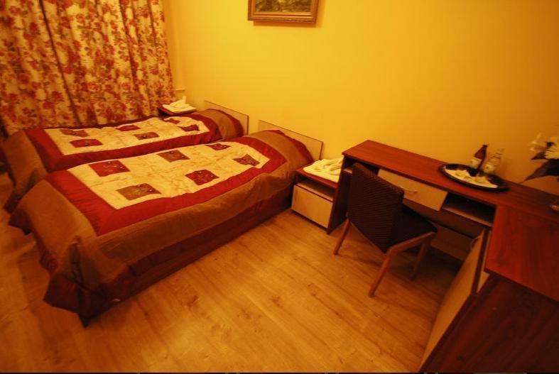 Zajazd U Kmity Postołów Zimmer foto